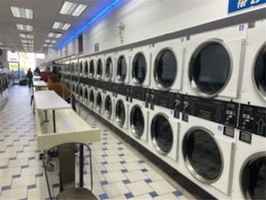 laundromat-thirty-washers-forty-dryers-middlesex-new-jersey