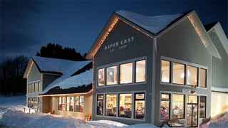 Ski  & Snowboard Retail & Online Shops @ VT resort