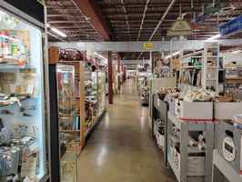specialty-retail-shop-with-potential-alabama