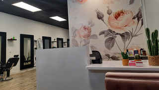 Turnkey Salon Assets and Retail Space in Hollywood