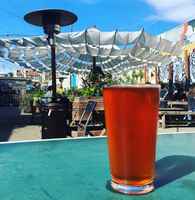 bar-restaurant-outdoor-beer-garden-oakland-california
