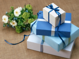 9 Year Online Subscription Box Brand Wedding Gifts