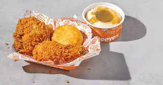 Well-Established Popeyes with Great Location