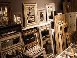 Art Gallery/Framing Shop