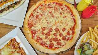 pizza-shop-high-energy-mass-ave-location-cambridge-massachusetts
