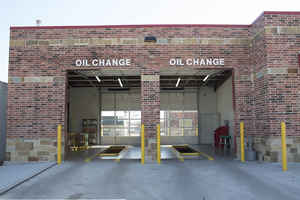 10 Minute Oil Change Biz Semi Absentee:Cherokee GA
